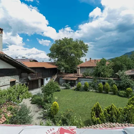 Kadiyata ゲストハウス 3*