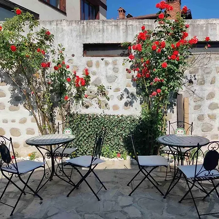 Kadiyata ゲストハウス バンスコ