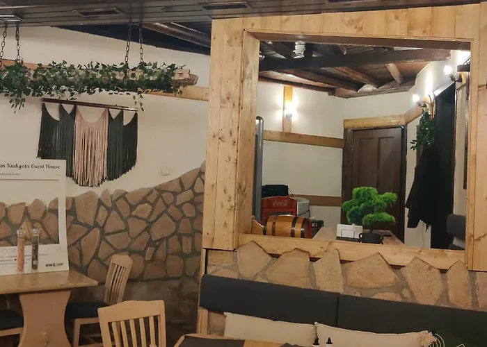 Къща за гости Kadiyata